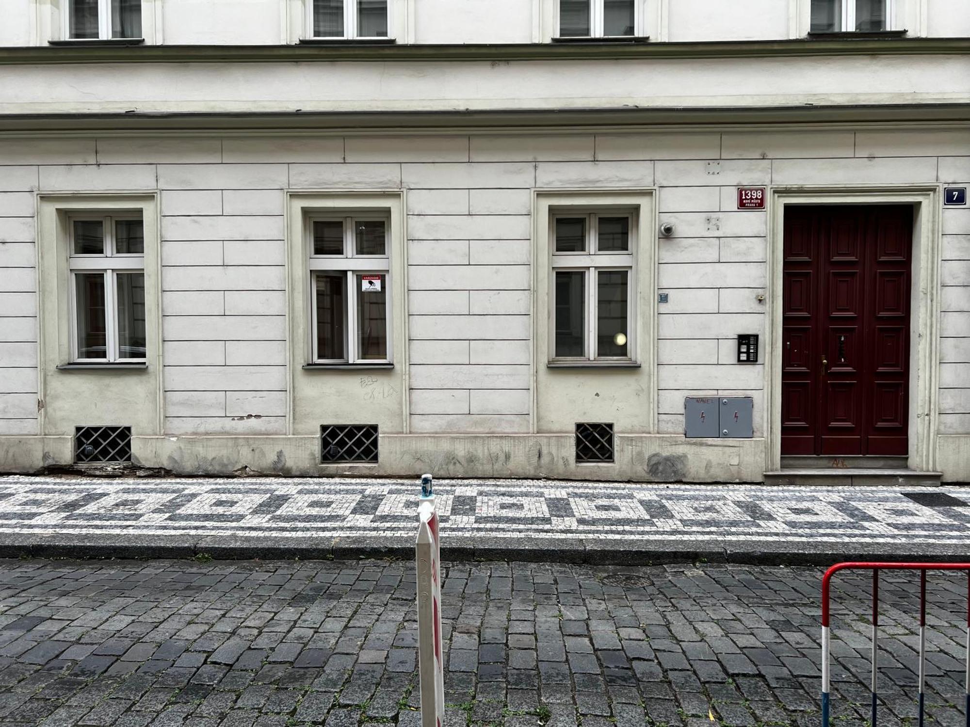 Domira Olivova Residence, Prague